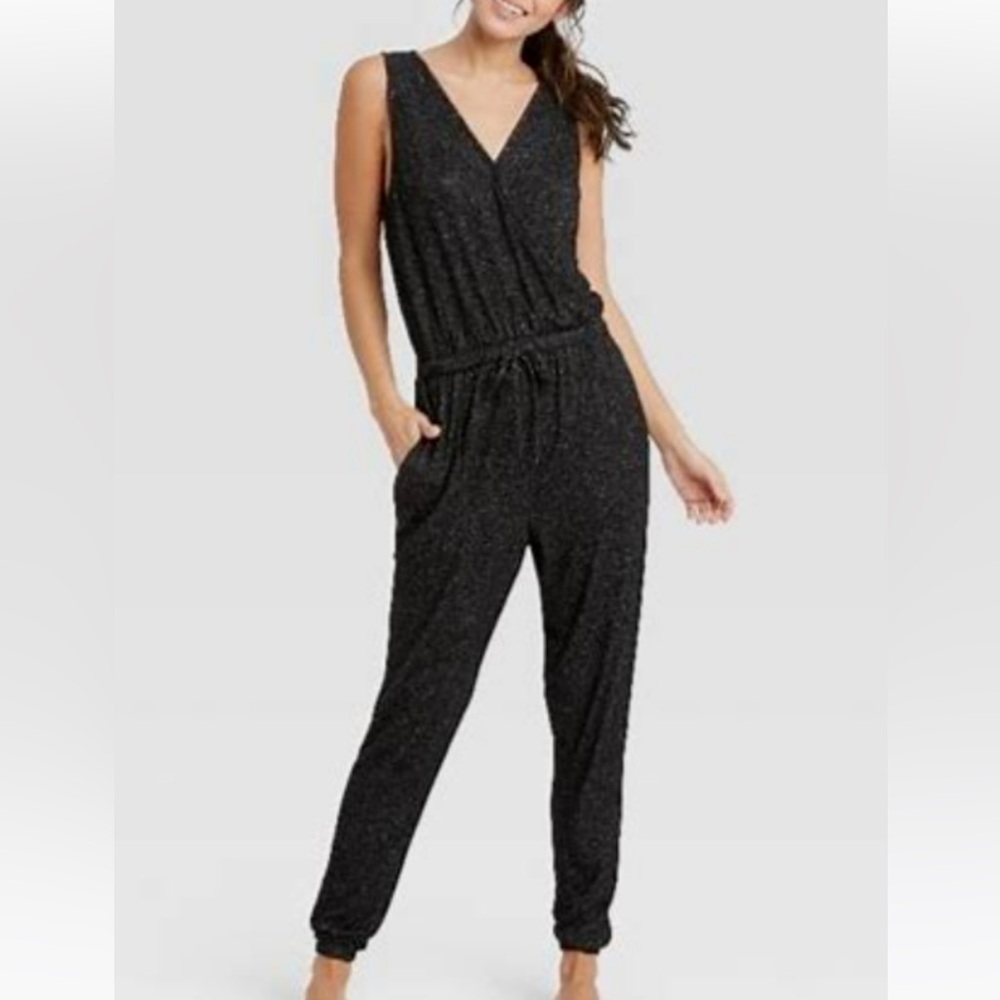 XS Stars Above Heather Light and Dark Charcoal Gray Knit V-Neck Jumpsuits - Picture 7 of 7